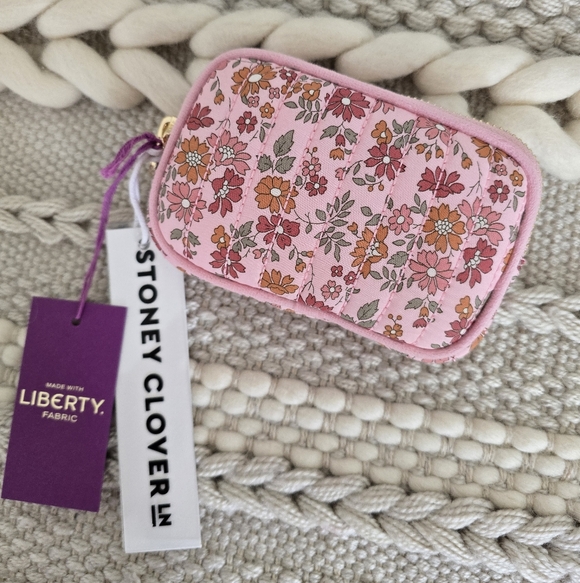 Capel Micro Pouch - Picture 1 of 9